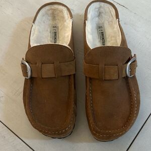 BIRKENSTOCK Buckley Shearling Suede Clogs
